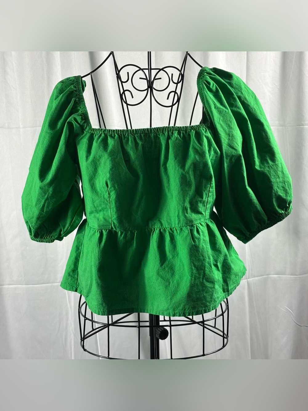 Sam & Libby Emerald Green Puff-Sleeve Square Neck Peplum Top